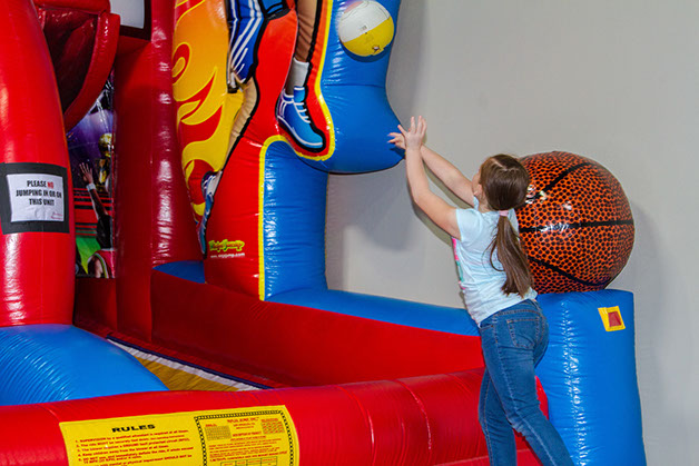 Bouncy World – An Indoor Bounce Playland For All Ages!